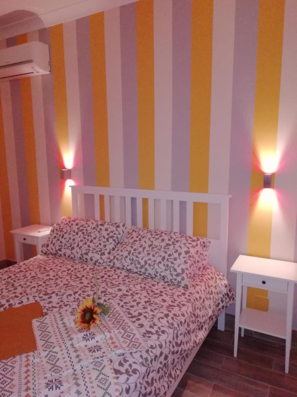 レンデ Le Donne Di Giannino Bed & Breakfast エクステリア 写真